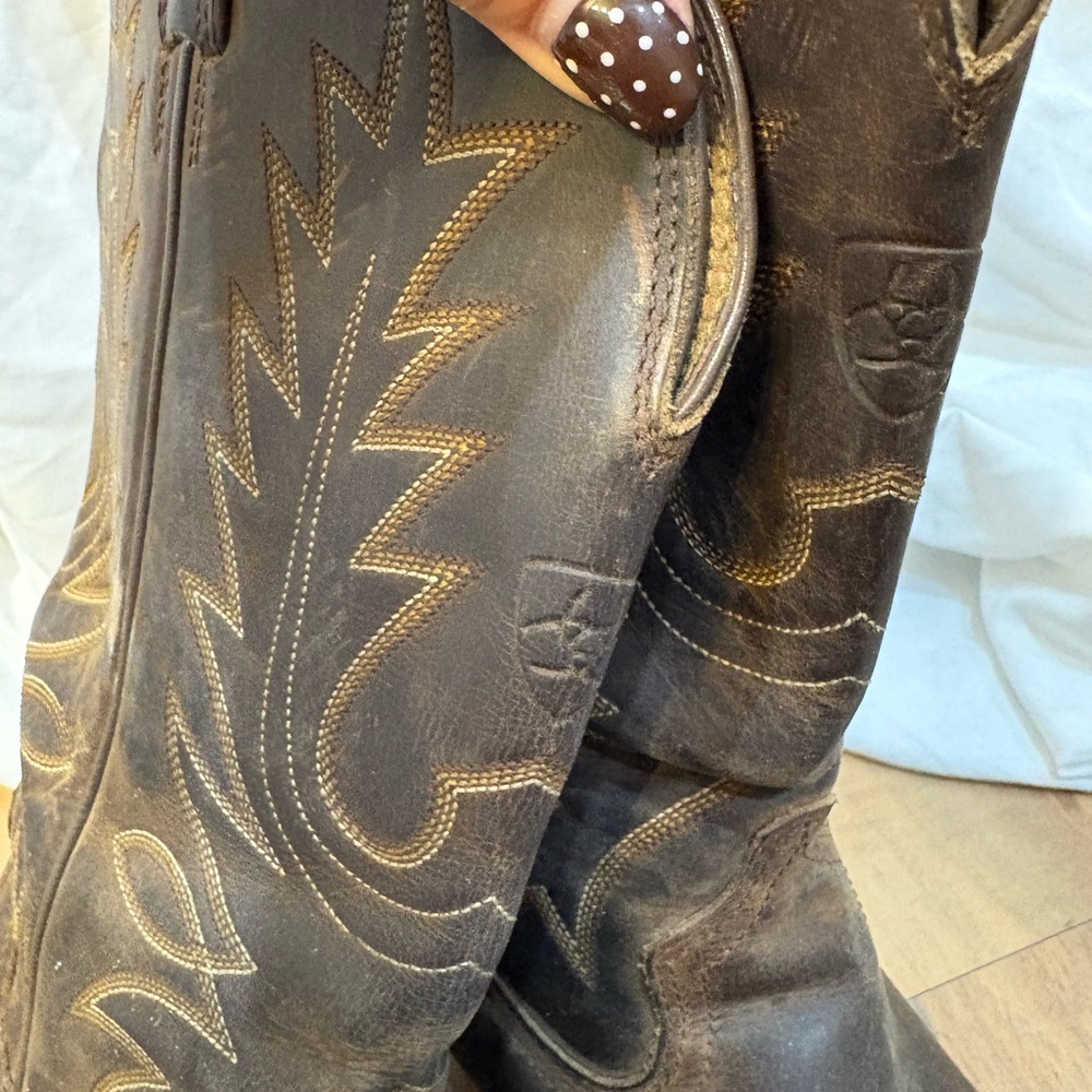 Ariat Heritage R Toe Western Boots - Picture 3 of 6